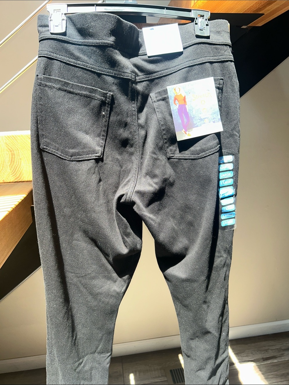 High-Rise Black Women’s Jeggings with Back Pockets